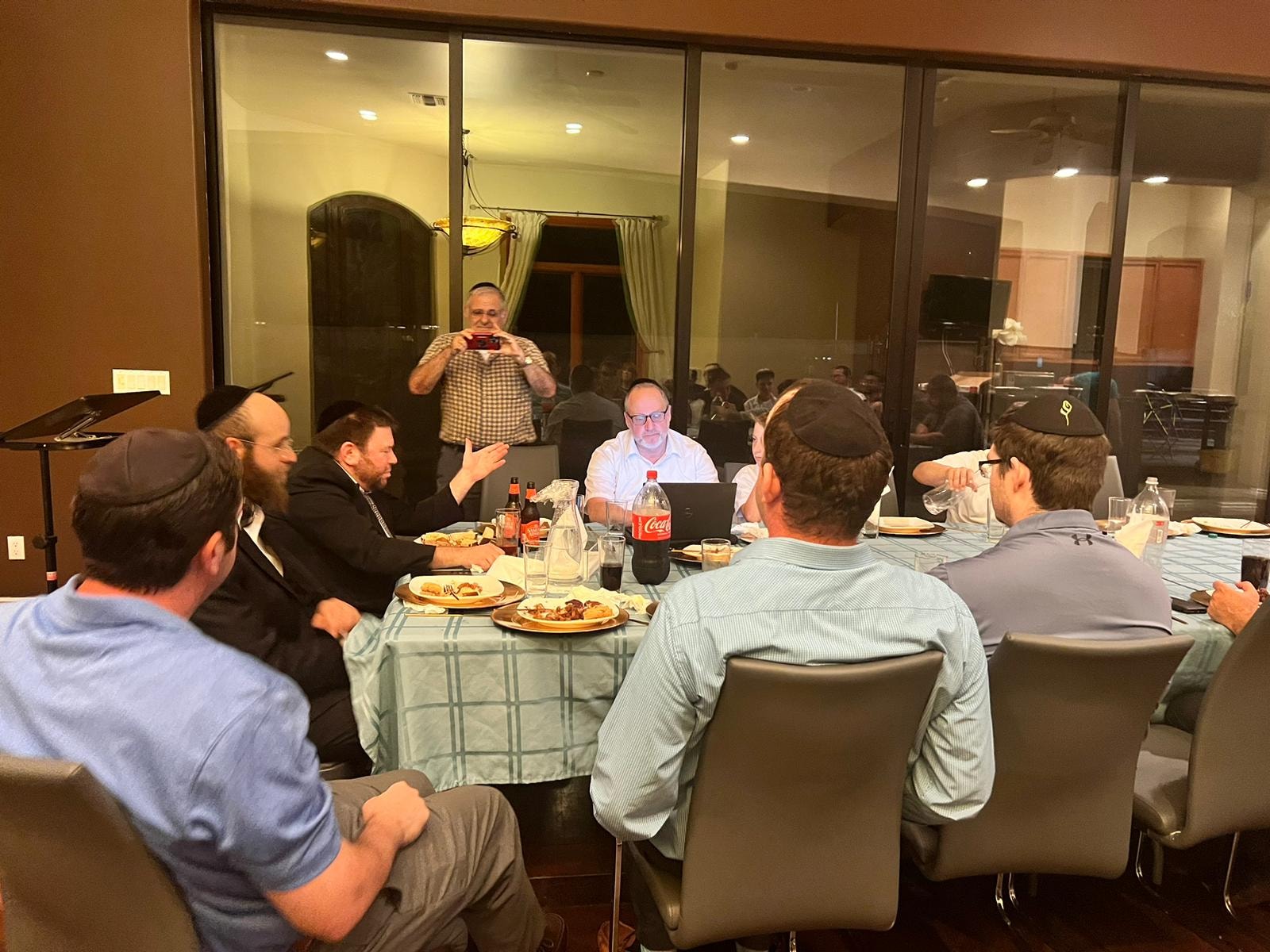 Melaveh Malkah gathering — Scottsdale, AZ, September 2023